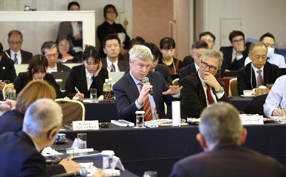 非公開会議１
我々は民主主義の何を守るべきか