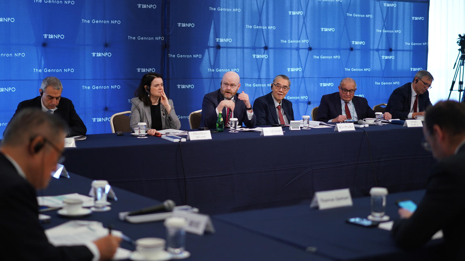 <span class="fs-s">米大統領選の結果にどう世界は身構えるか</span><span class="fs-es">―「東京会議2024」非公開会議（2）報告</span>