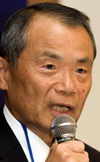 山下 俊史氏