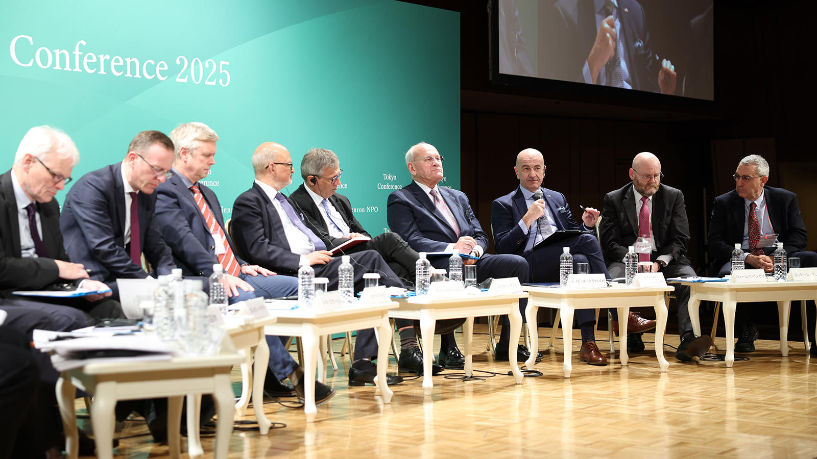 <span class="fs-s">ウクライナ停戦と和平に向けた課題が浮き彫りに。ガザ問題ではアラブ地域主体の動きに対する期待も示された</span><span class="fs-es">ー公開フォーラムセッション２「ウクライナ停戦とガザの復興を考える」報告</span>